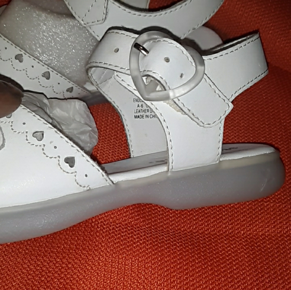 GIRL'S SANDALS - Picture 2 of 7